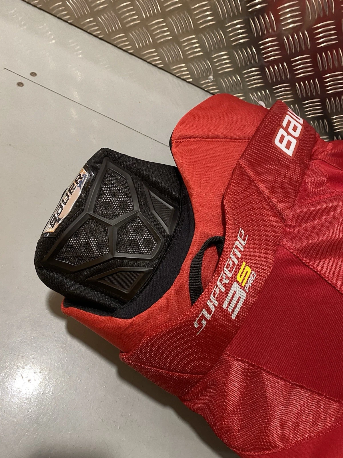 Bauer Supreme 3S Pro Senior Ice Inline  Hockey Pants Size Medium Brand New 10