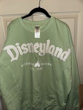 Disneyland 2026 Green Pullover Sweatshirt Large New Disney