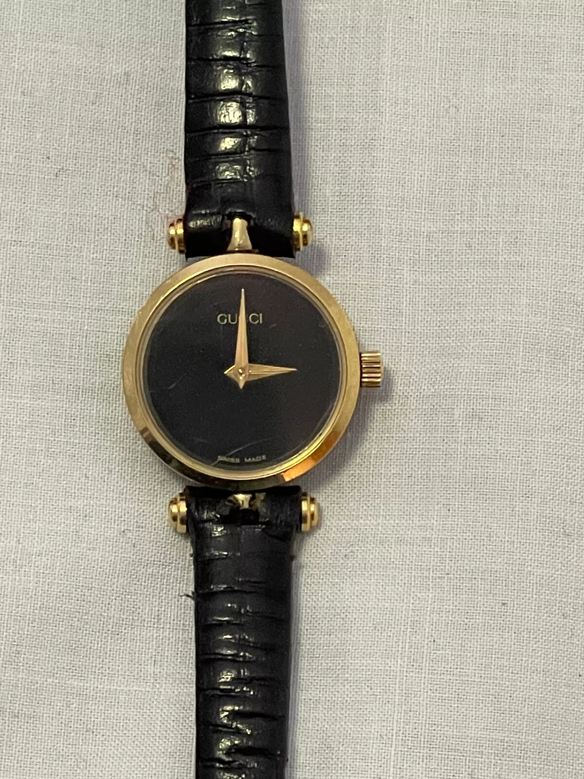 Montre GUCCI   Femme   Vintage   2000L   Pile   Années 90   Plaqué or