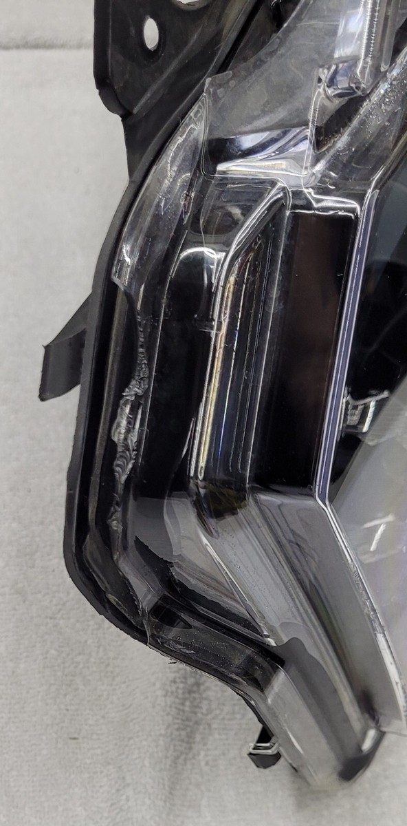 LAMBORGHINI AVENTADOR RIGHT DRIVER HEADLIGHT LP700