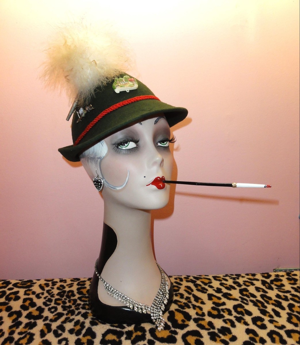 Vintage Green Wool German Alpine Tyrolean Hat Oktoberfest w/ feathers and pins Vintage Bavarian Tyrolean Alpine Hat Green Trachten  main image 4