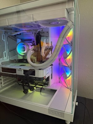 Entire Gaming PC setup. White gaming setup. Peripherals included. 200+ FPS ultra