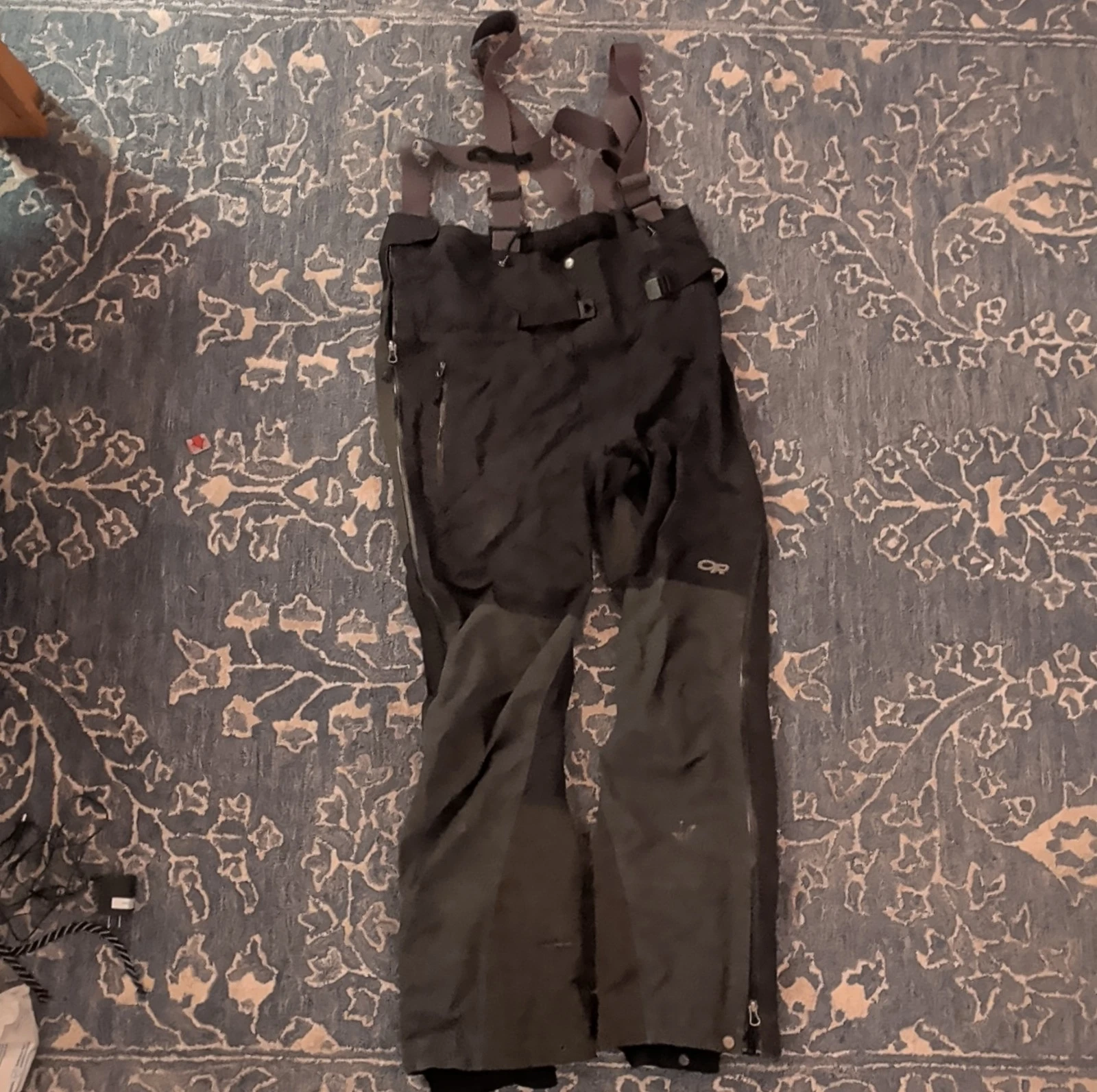 Outdoor Research GORE-TEX Pro shell Waterproof Snow Bib Pants Black L
Opens in a new window or tab