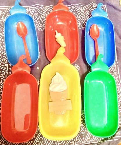 Vintage DaiRY QUeeN LOT DiSH 50s BaDgE TAG ToY PLasTiC SuNDaE SpooN USA BoaT VG