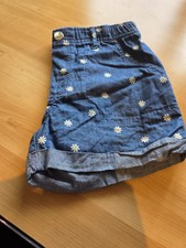 girls denim shorts Size 7