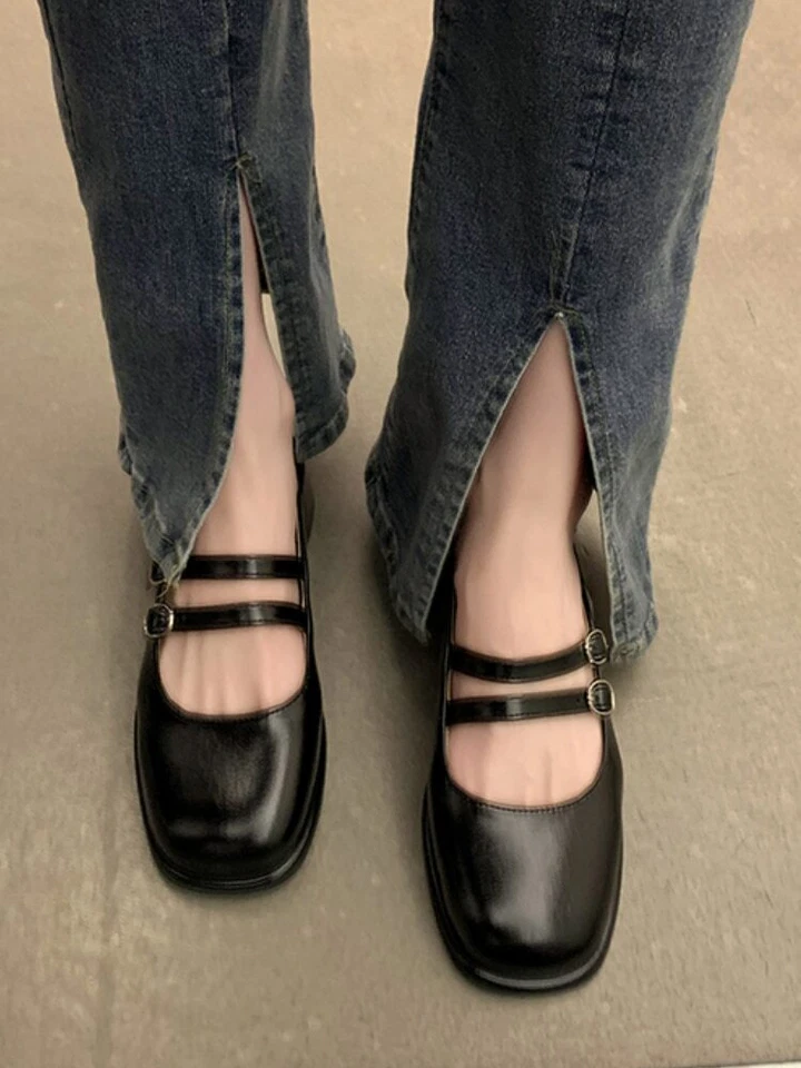 Sandalias para damas Moda Huecas Tacones Medianos Mujeres Zapatos de fiesta poco profundos Foto 4 de 4