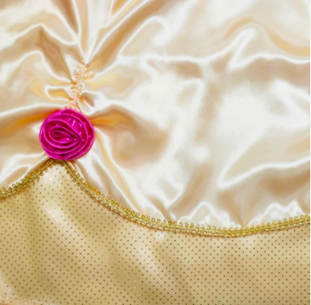 NUEVO Camisón Disfraz BELLE Disney Store Deluxe Talla 4 Nuevo Con Etiquetas La Bella y la Bestia Foto 3 de 3