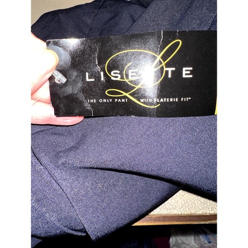 LISETTE L Women's Slim Leg Flatter Control Stretch Shorts Black Size 0 - NWT - Picture 9 of 10