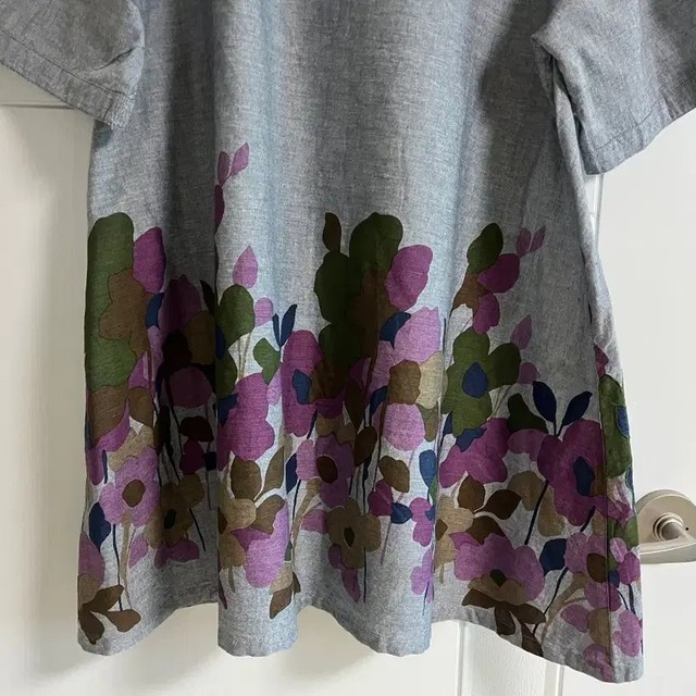 Vintage Japanese Short Sleeve T-Shirt, 100% Cotton, Size L