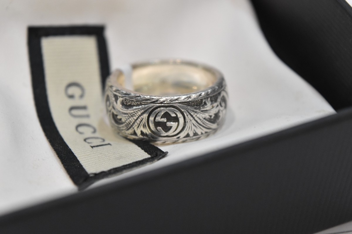 Gucci Thin Silver Ring With Feline Head Cat Head Ring Size 23 | eBay