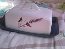 VINTAGE DENBY GREEN WHEAT BUTTER DISH STONEWARE VGC