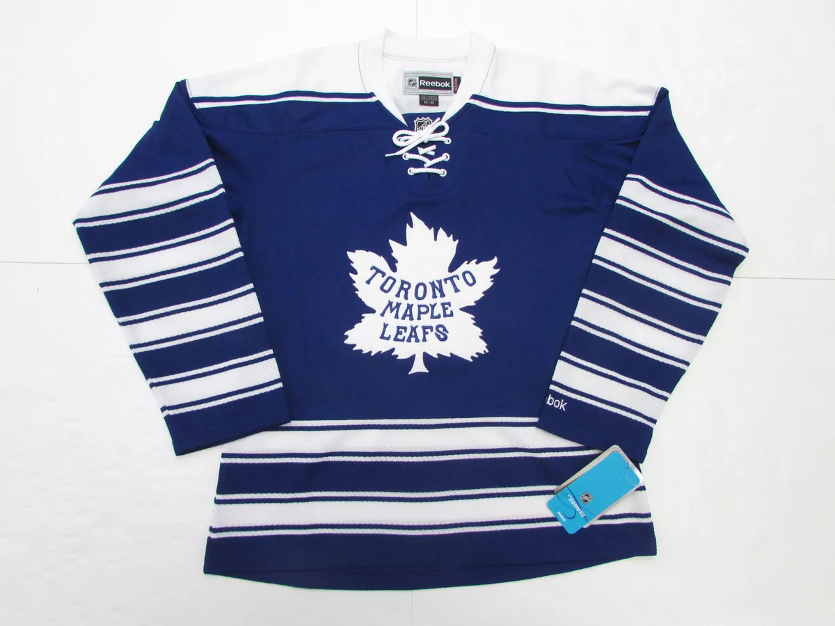 women's leafs jersey