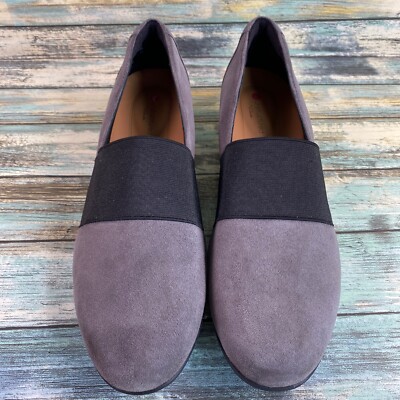 Clarks Loafer Womens Size 7 Narrow Gray Suede Dress Comfort Shoes Slip Ons Work