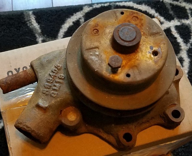 Chevrolet GM Casting Water Pump 839403 W/fan and Pulley for sale online