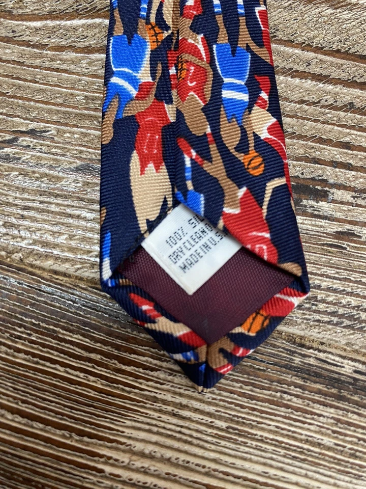 ALYNN Neckwear Mens Necktie OVERTIME Basketball Sport 100% Silk Made In USA - Image 4 of 4