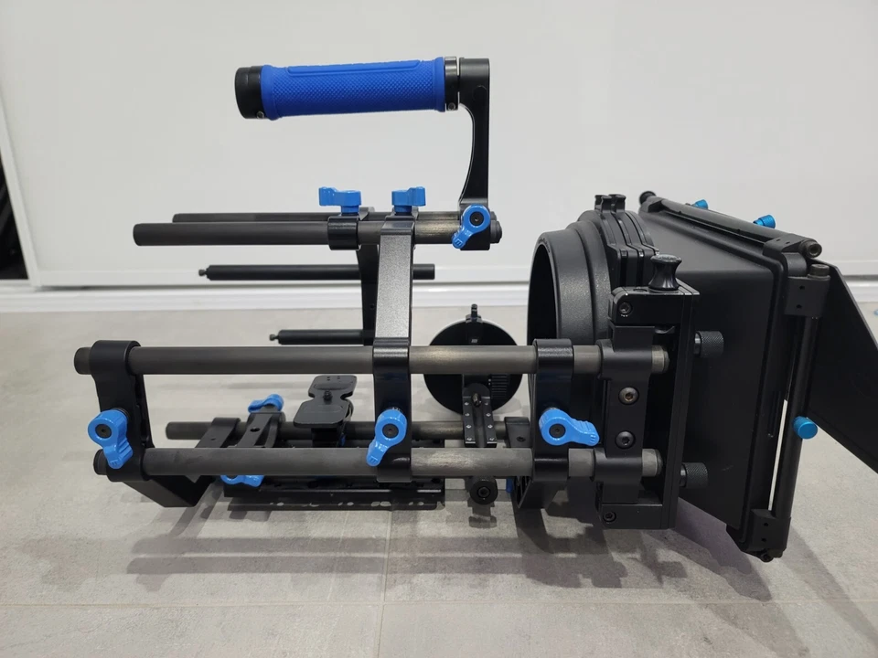 Redrock Micro Griprig Bundle with FollowFocus & MATTBox - Excellent Condition - Image 3 of 4