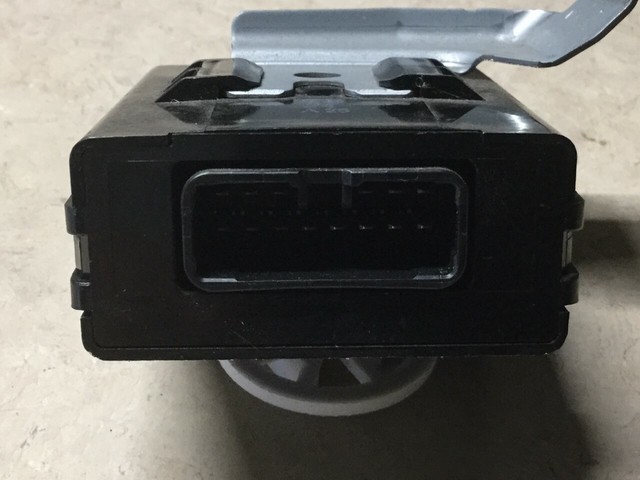 A c amplifier toyota