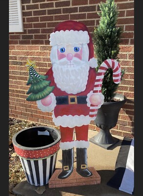 Santa Nutcracker: Magical Holiday Decor Ideas to Inspire Joy