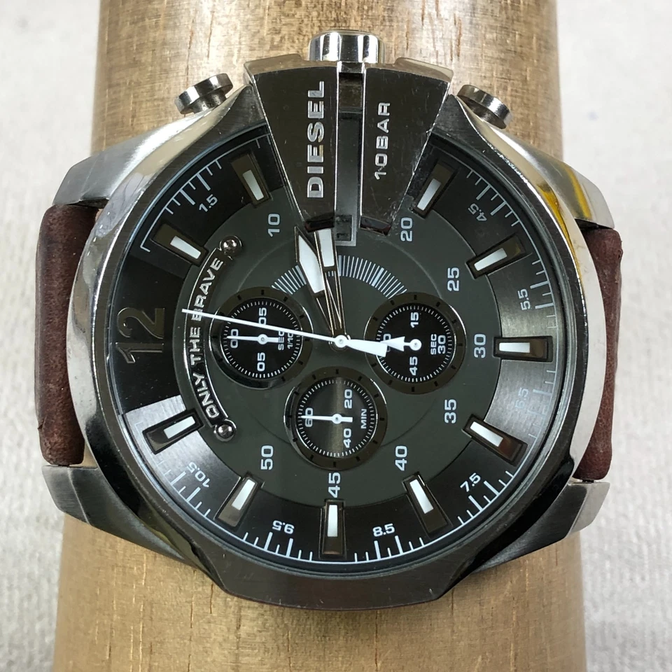 Diesel Mega Chief Hombre DZ-4290 Formal Cronógrafo Cuero Cuarzo 54mm Reloj 8" Foto 2 de 4
