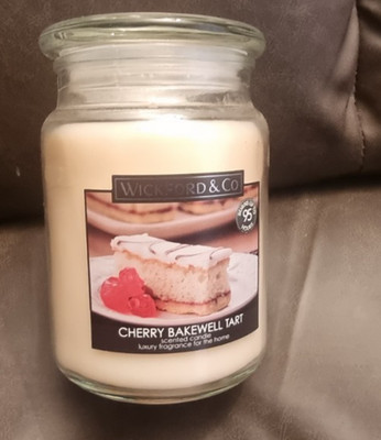 CHERRY BAKEWELL TART 18oz JAR CANDLE WICKFORD AND CO Neu