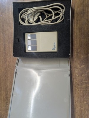 Vintage Genius 3-Button Mouse 9 Pin Serial Model GM-6 Like New