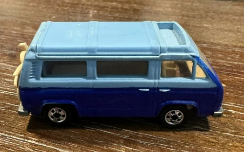 Vintage Hot Wheels Blackwall 1981 Two-Tone Blue Sunagon VW Van Popup Camper