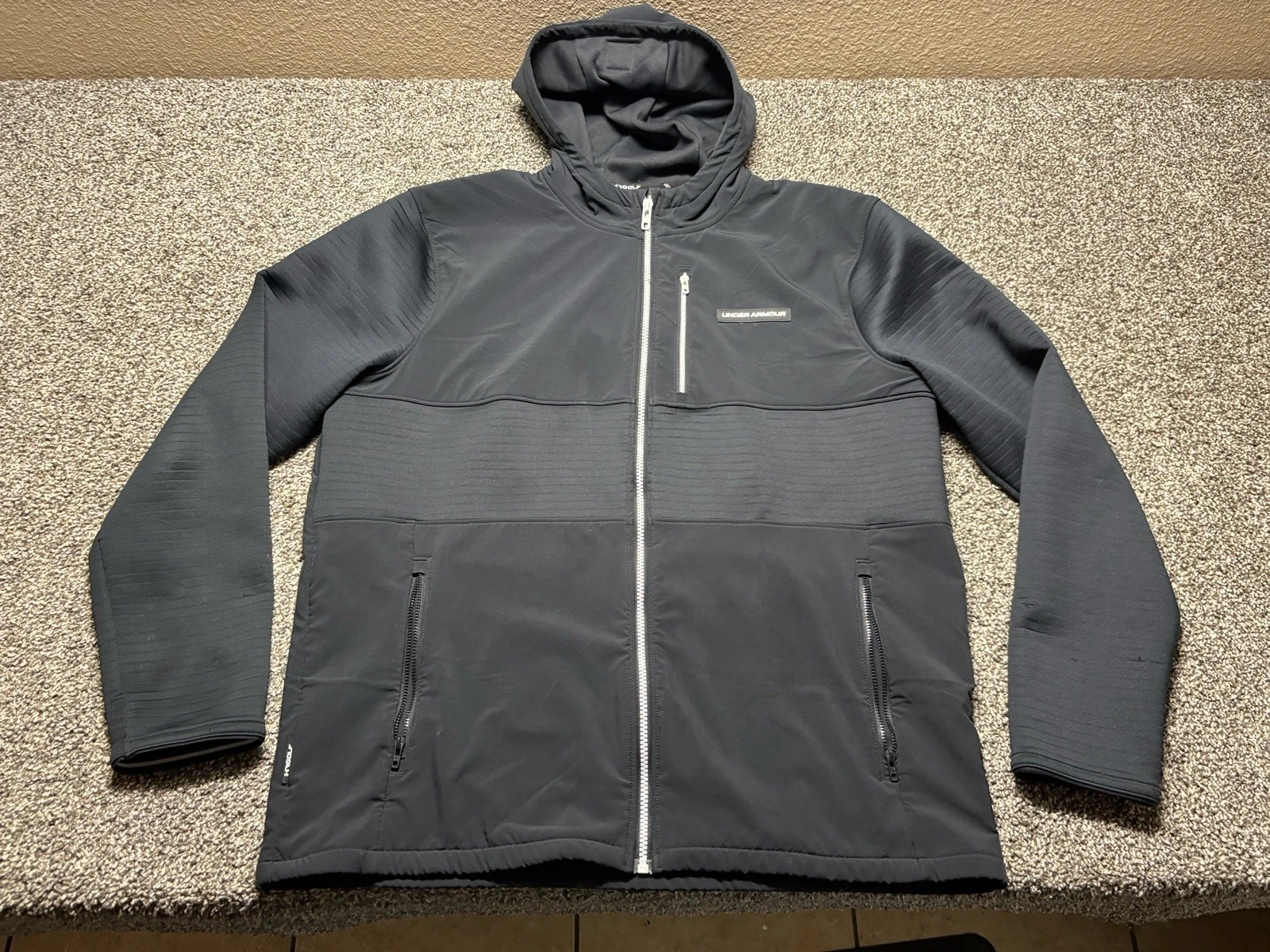 Under Armour Storm Golf Jacket Mens XL Black Full Zip Quilted Hooded White Trim