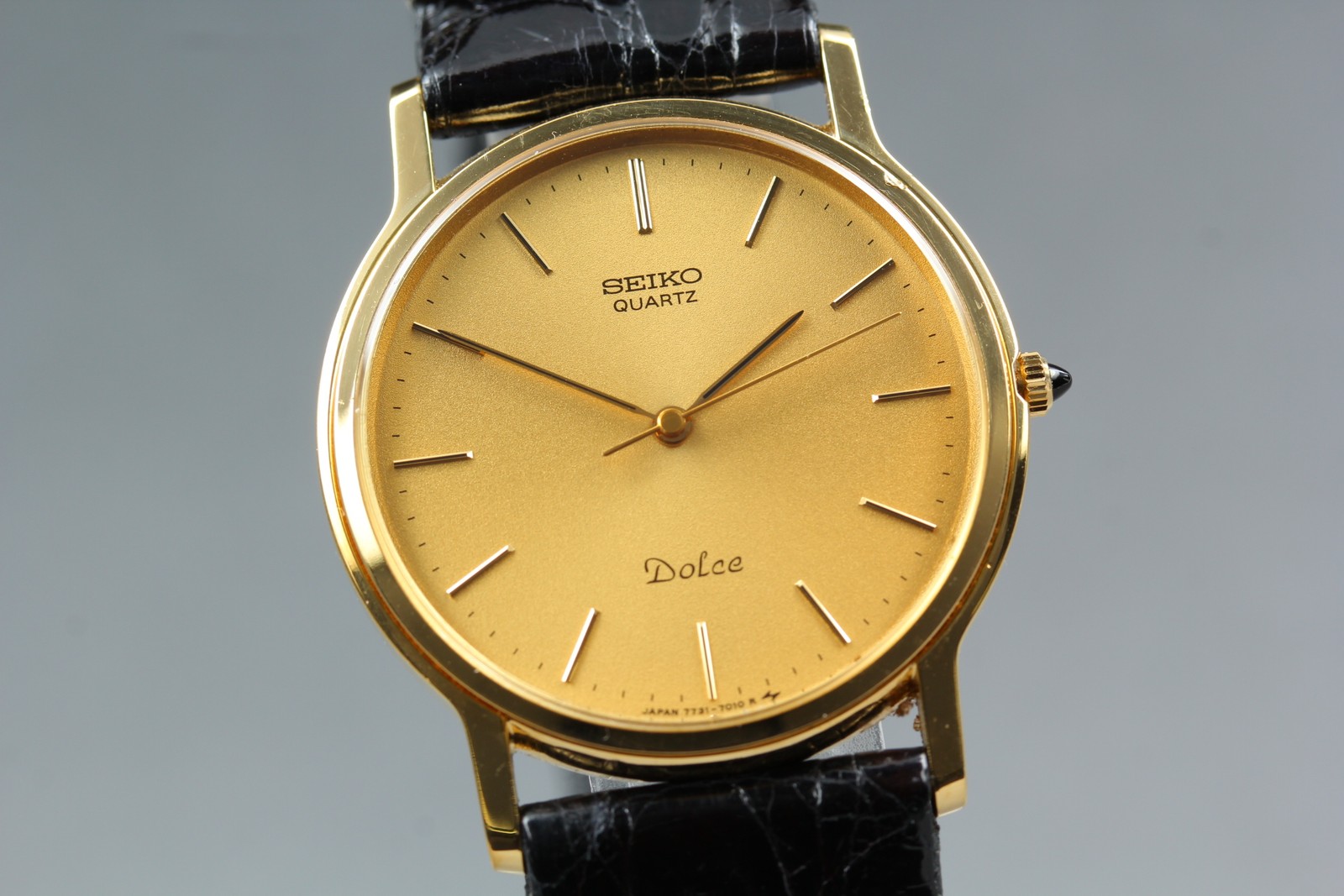 Qz Men's Qz Gold 1986 From MINT] 7731-7010 Watch Seiko [Near Vintage Dolce JAPAN - vintagewatches.pk
