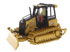 CAT Caterpillar D3 Dozer 1:50 Scale Model - Diecast Masters 85673