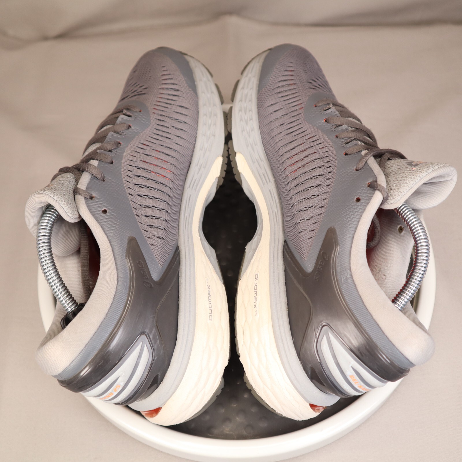 ASICS Gel Kayano 25 Womens Size Gray Shoes Running 1012A019 Sneakers