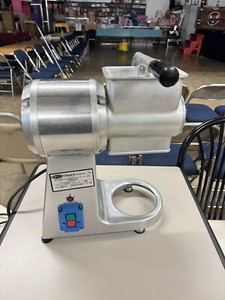 Commercial Meat mincers And Cheese Grinder