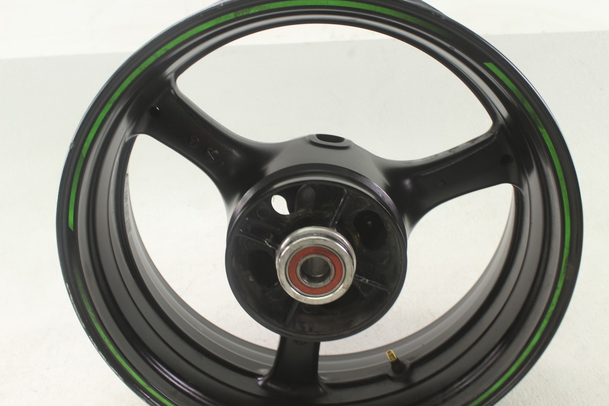 11-15 Kawasaki Ninja Zx10r Rear Back Wheel Rim 41073-0583