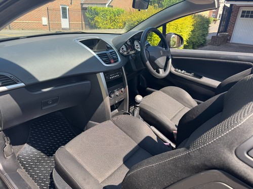 2011 PEUGEOT 207 SPORT CC HDI * 1.6 DIESEL ENGINE * 6 SPEED MANUAL * 1 YEAR MOT - Picture 22 of 24