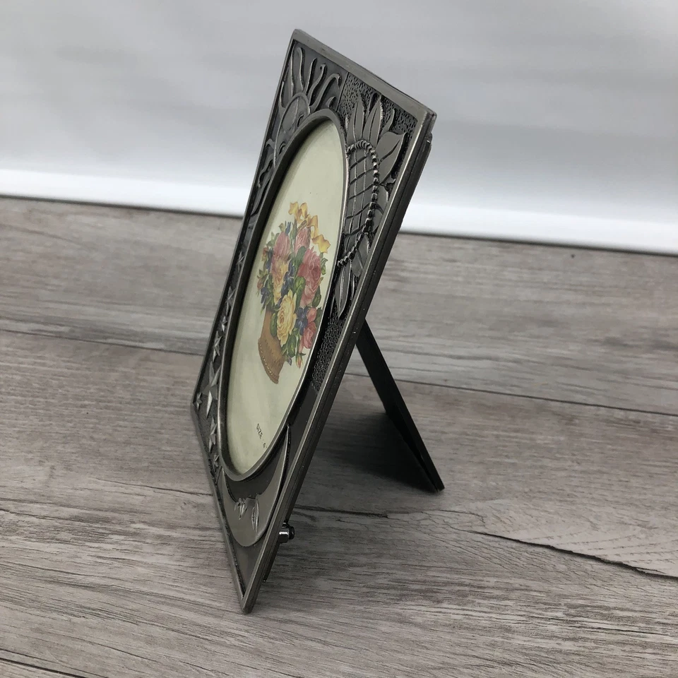 Marco de fotos de metal 4 X 6 tono plateado 3D estrellas lunares y sol independiente Foto 2 de 4