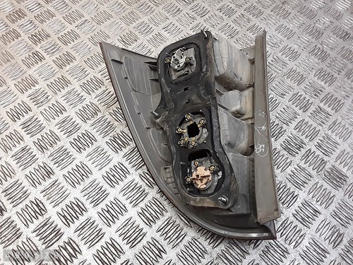 2003 TOYOTA COROLLA REAR TAIL LIGHT CARAVANA IZQUIERDA KOITO1374 - Imagen 8 de 8