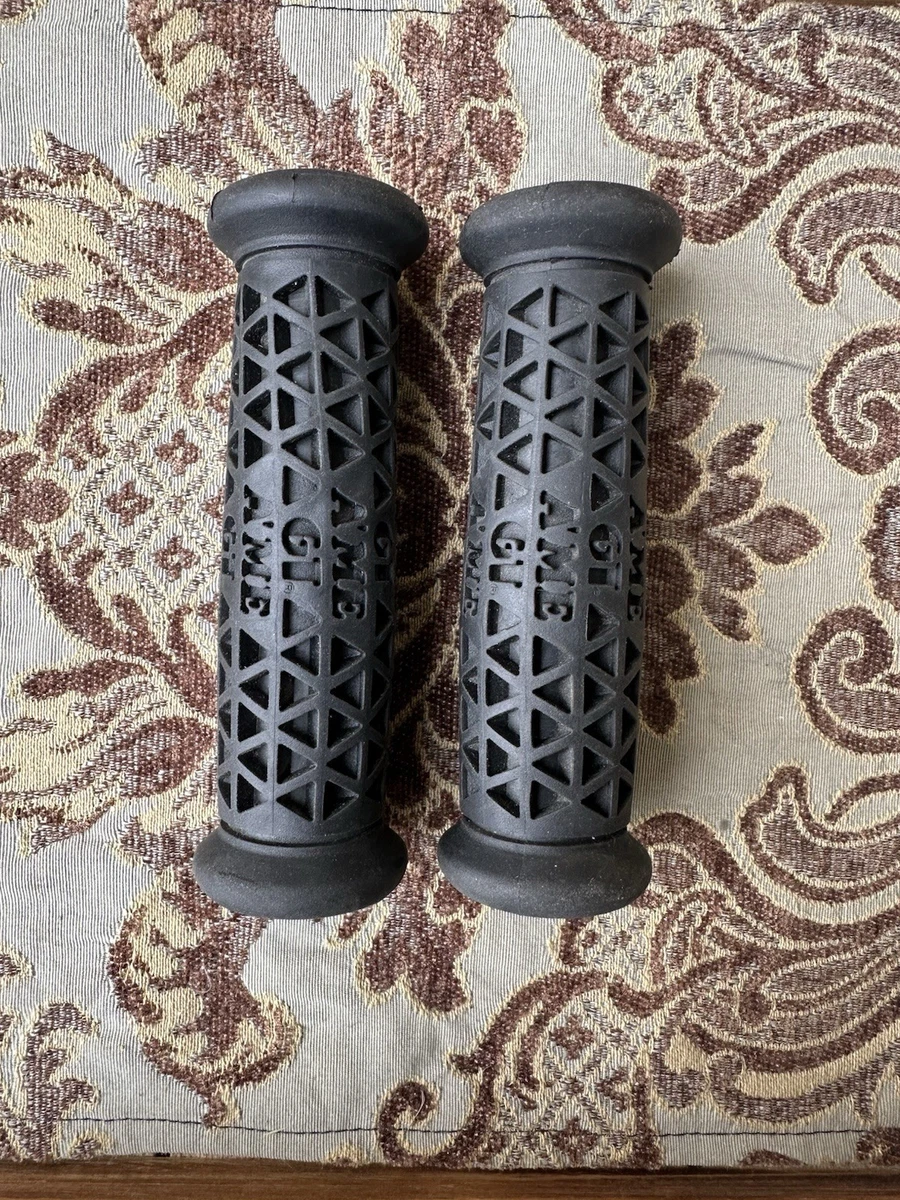 GT Bicycles for BMX Bike-Old School Handlebar Grips, Tape & Pad