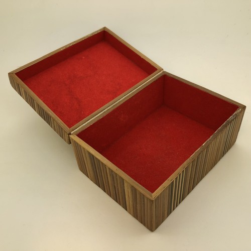 vintage Butterfly Pokerwork wooden Cigarette Box, cut Straw/Reeds sides •Bahamas - Picture 5 of 12