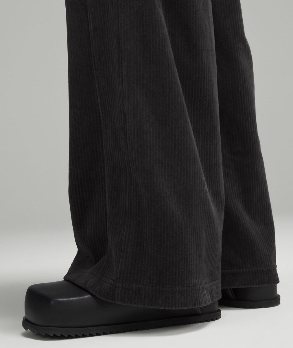 Lululemon Pants Women 12 Scuba Mid-Rise Wide-Leg Velvet Cord Black