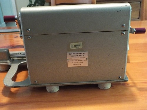 Vintage 1960's Brunsviga S20 mechanical calculator. Excellent condition. Working - Picture 7 of 8