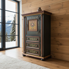 Schrank Bauernschrank Landhaus Flurschrank Wohnzimmer bemalt Wäscheschrank Holz