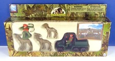 NEWRAY 1:32 WILD HUNTING DEER HUNTING SET WITH HUNTSMAN , DEERS & ATV ( MIB