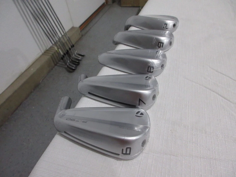 TaylorMade P790 23 Iron Set - 6-PW - Heads Only - NEW - Image 4 of 4
