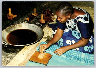 Postcard Africa Local Handicraft Loincloth Coloring Afrique Couleurs Artisanat