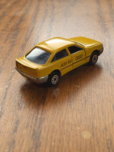 Majorette Audi 90 gelb Frankreich Nr. 239 - Bild 2 von 5