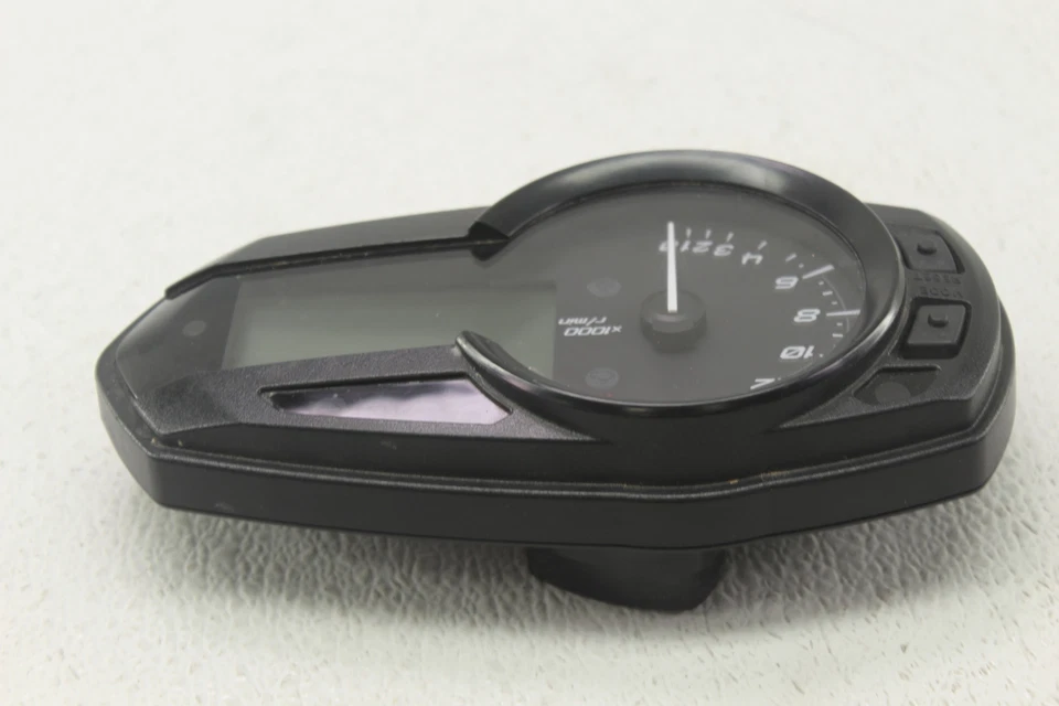 13-18 Kawasaki Ninja ZX6r Speedo Velocímetro Calibre Tach Display 4K millas SIN ABS Foto 3 de 4