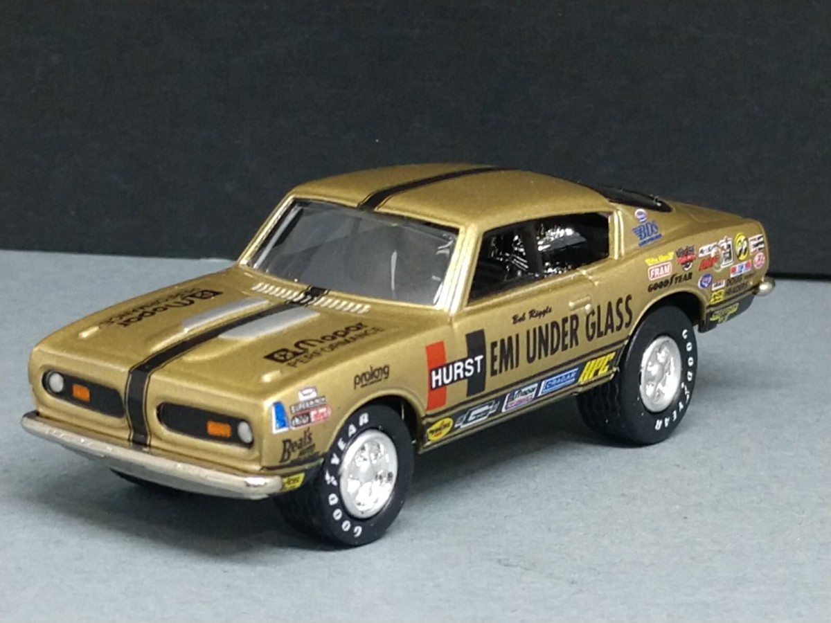 HURST “HEMI UNDER GLASS “ 1966 バラクーダ　超レア HURST “HEMI UNDER GLASS “ 1966 バラクーダ 超レア