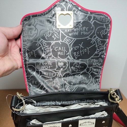 New w.o Tags Betsey Johnson Black White Red Signature Hearts Shoulder Bag - Picture 9 of 11