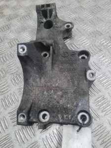 VW GOLF VIII CD1 Generatorhalterung 038903143AF 1.90 2004 34263637