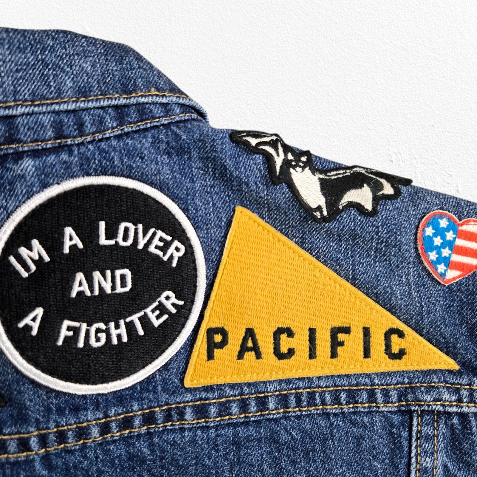 Levi’s Trucker Jean Jacket Patchwork Americana Gr… - image 12