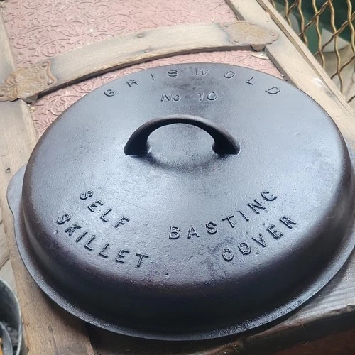 Griswold No 10 Cast Iron Self Basting Skillet Cover Lid Vintage Round